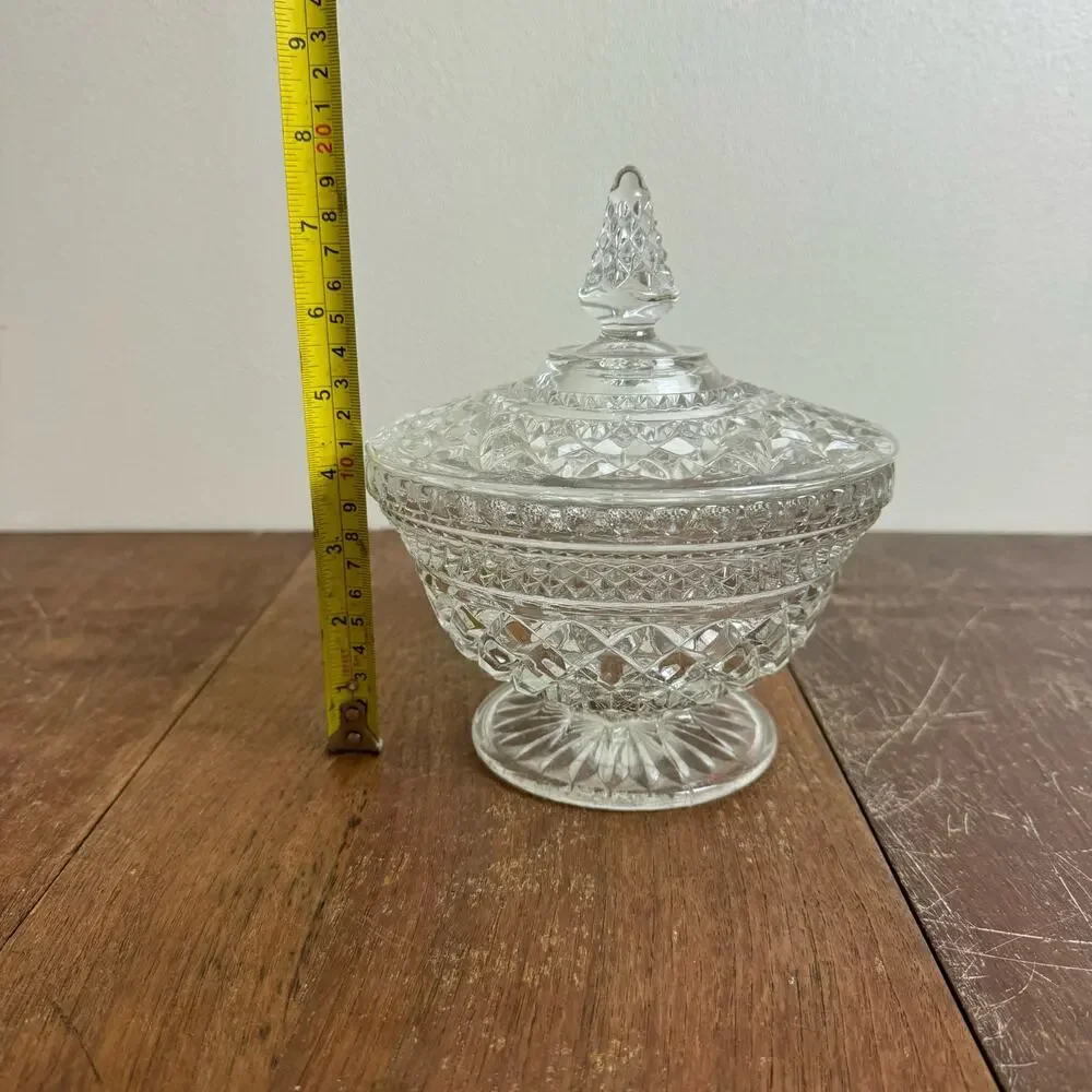 Anchor Hocking Wexford Pressed Glass‎ Diamond Pedestal Candy dish with lid